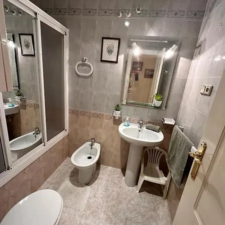 Precioso Apto En Calle San Pascual Con Piscina Cerca De Todos Servicios * Torrevieja